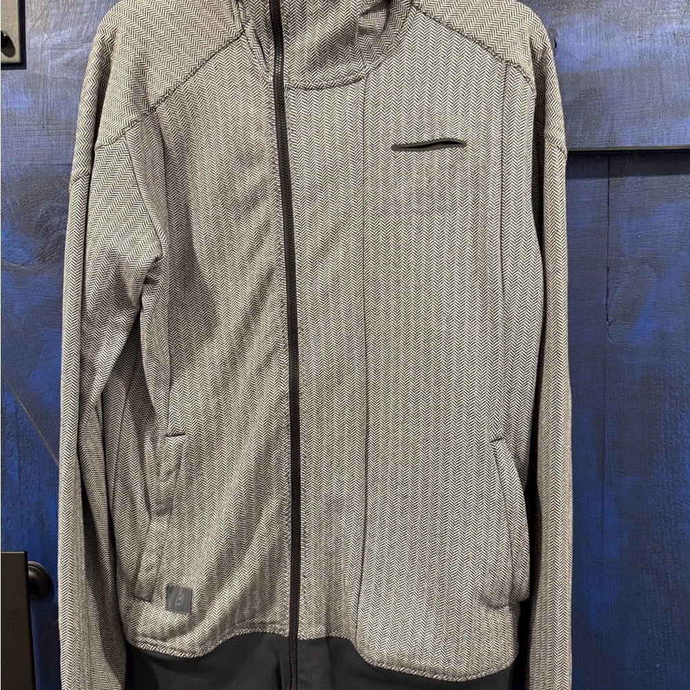 Brooks Herringbone Performance Running Jacket